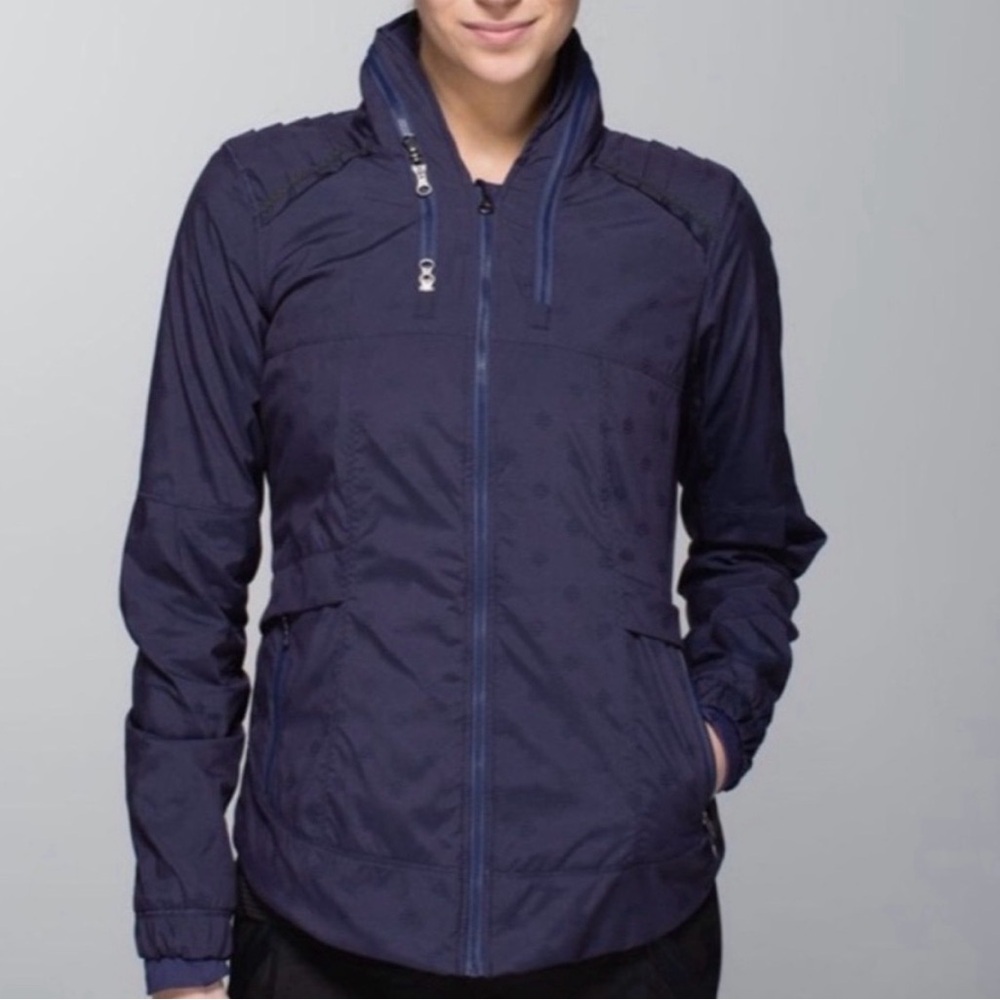 Lululemon Spring Forward Jacket — Navy Blue Size 6